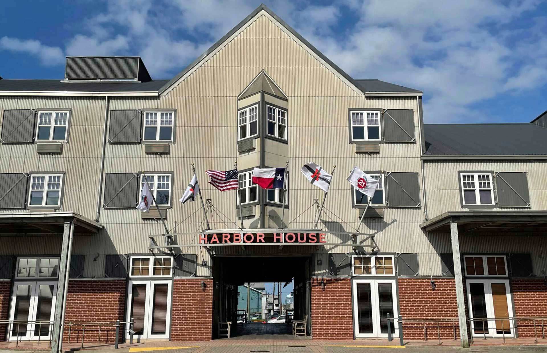 Best Commercial Real Estate Near Galveston, TX 77550 Mitchell